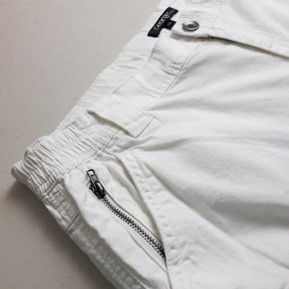 George Mid-rise Cargo Shorts - Picture 5 of 15
